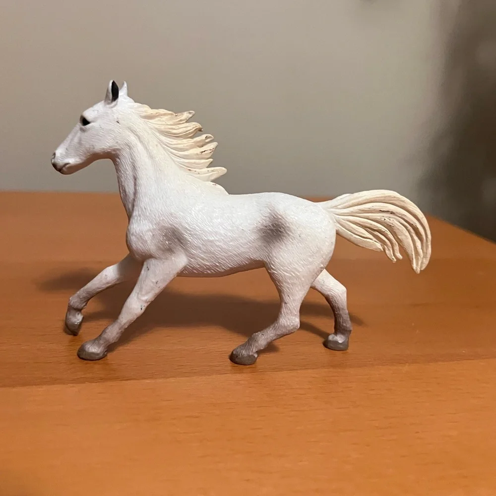 Terra By Battat horse  Toy
